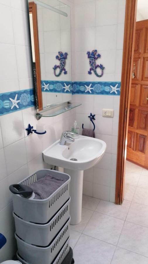 Appartement Playaelporis à Poris de Abona Extérieur photo